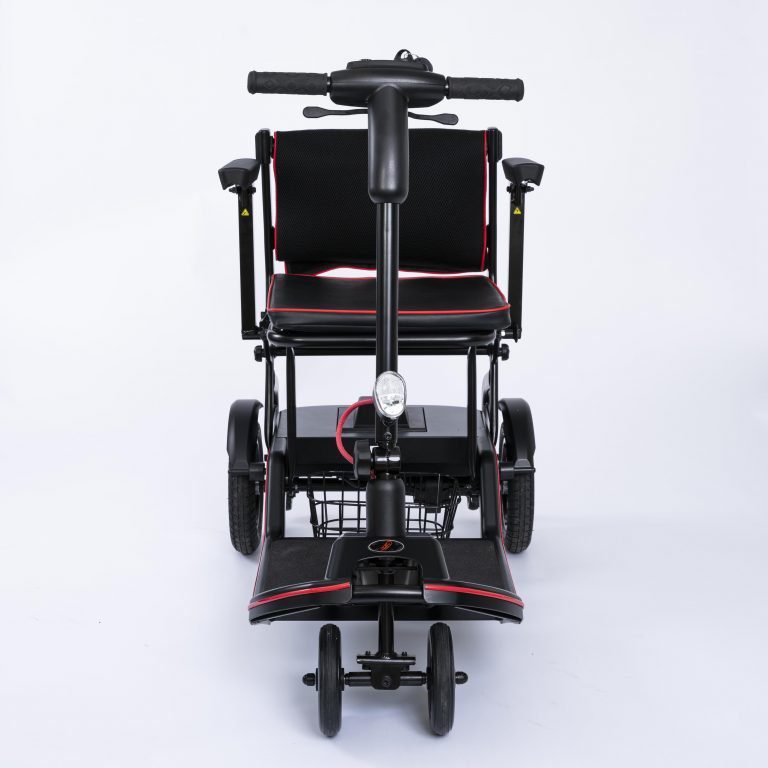 Ultra-light folding scooter seen from the front